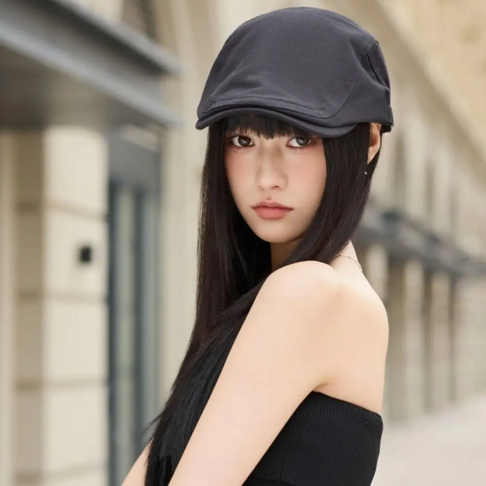 หมวกเบเร่ต์ผู้ชายสีพื้นแฟชั่น ปรับขนาดได้ สไตล์เกาหลี หมวกแก๊ปตาข่าย สไตล์อังกฤษ หมวกทรงแบนลำลอง ปีกหน้า