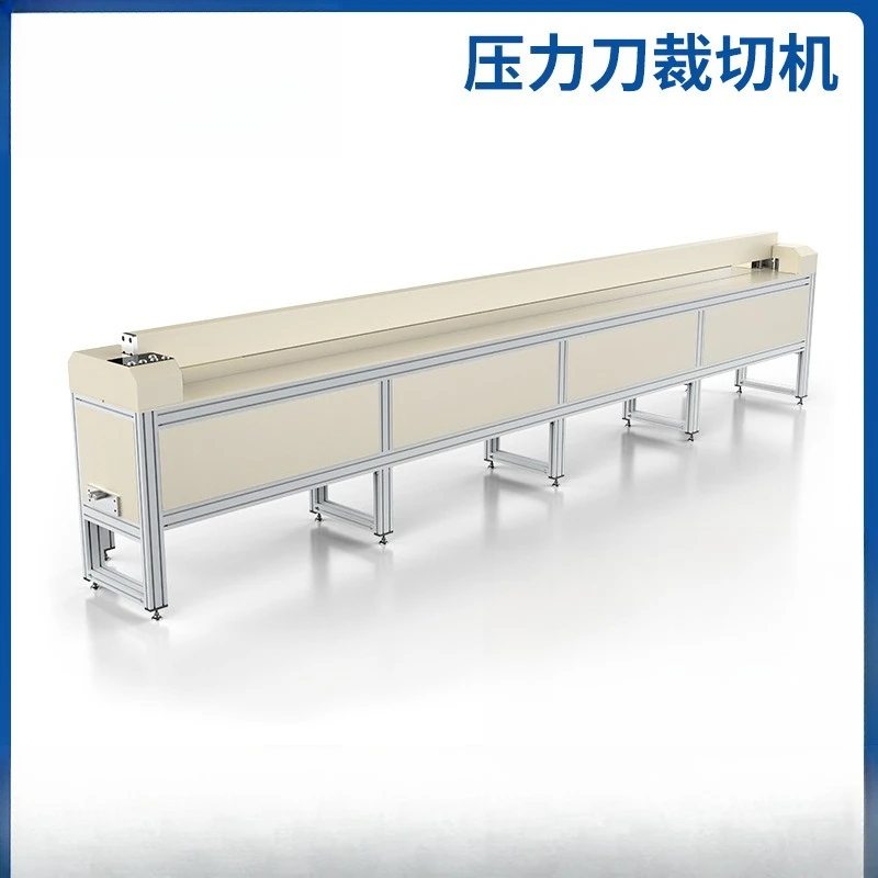 Automatic pulling fabric cutting machine pressure cutting