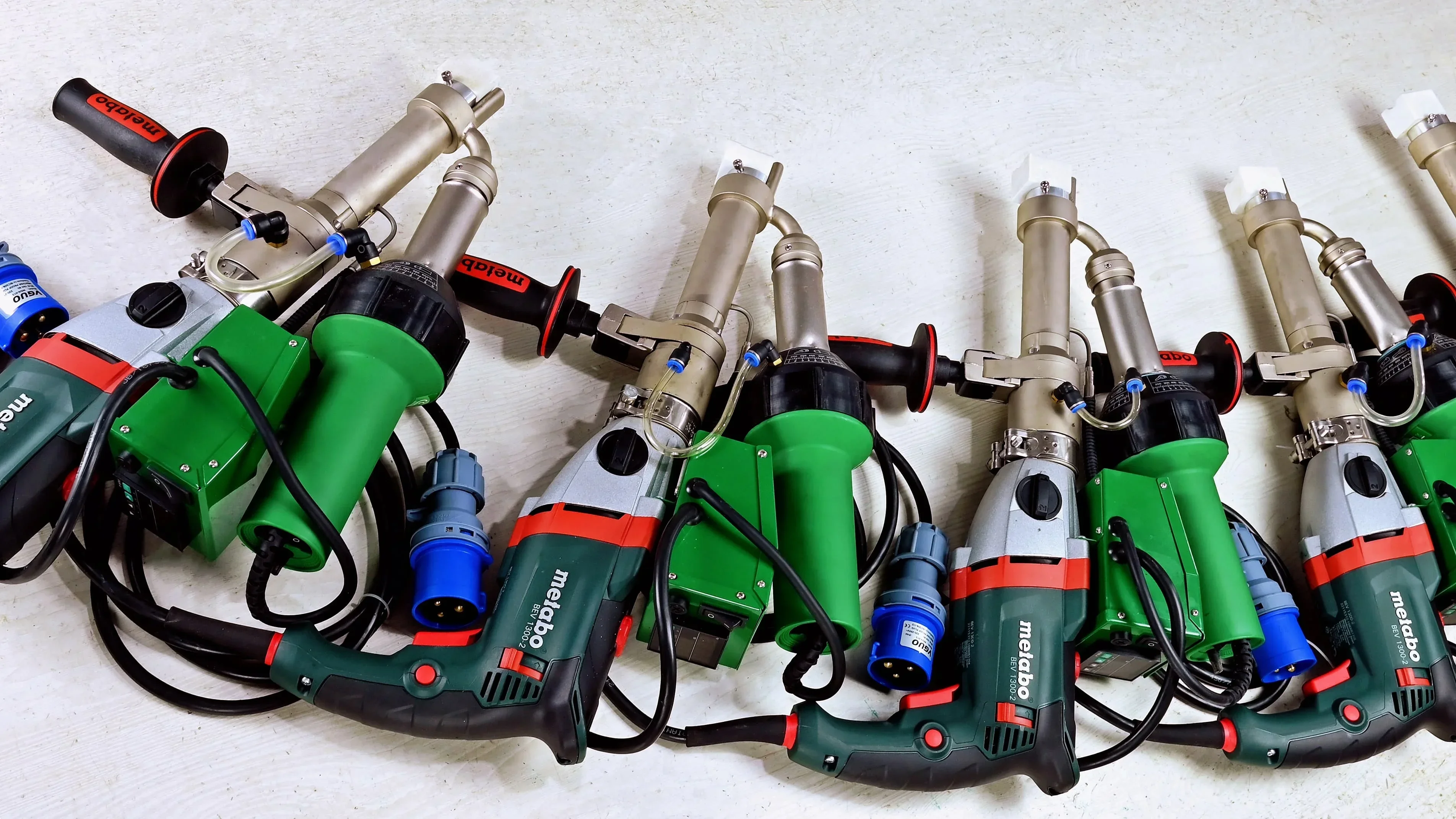 Hand Extrusion Welder 1600W Dual Heating System PP HDPE LDPE Pipe Welding Machine