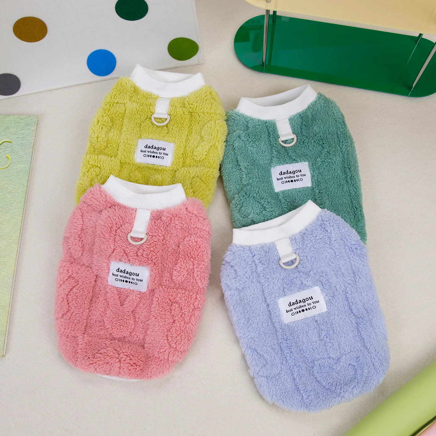 Pet dog clothes pet two-legged fleece pet dog dog clothing autumn and winter new 24 simple wind two-legged fleece