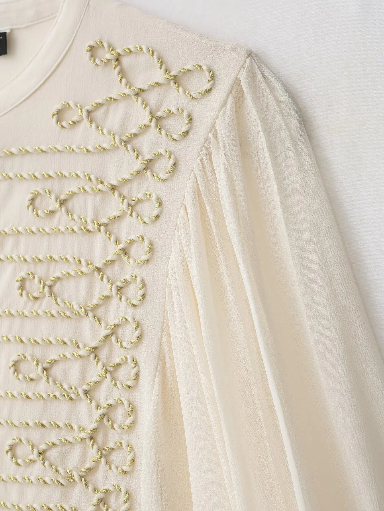 2026 Neue Damenbluse in Unifarbe, Oversized, mit Laternenärmeln, Plissee, im französischen Vintage-Stil, atmungsaktiv, lässige Sommerbluse für Damen – Detail 7