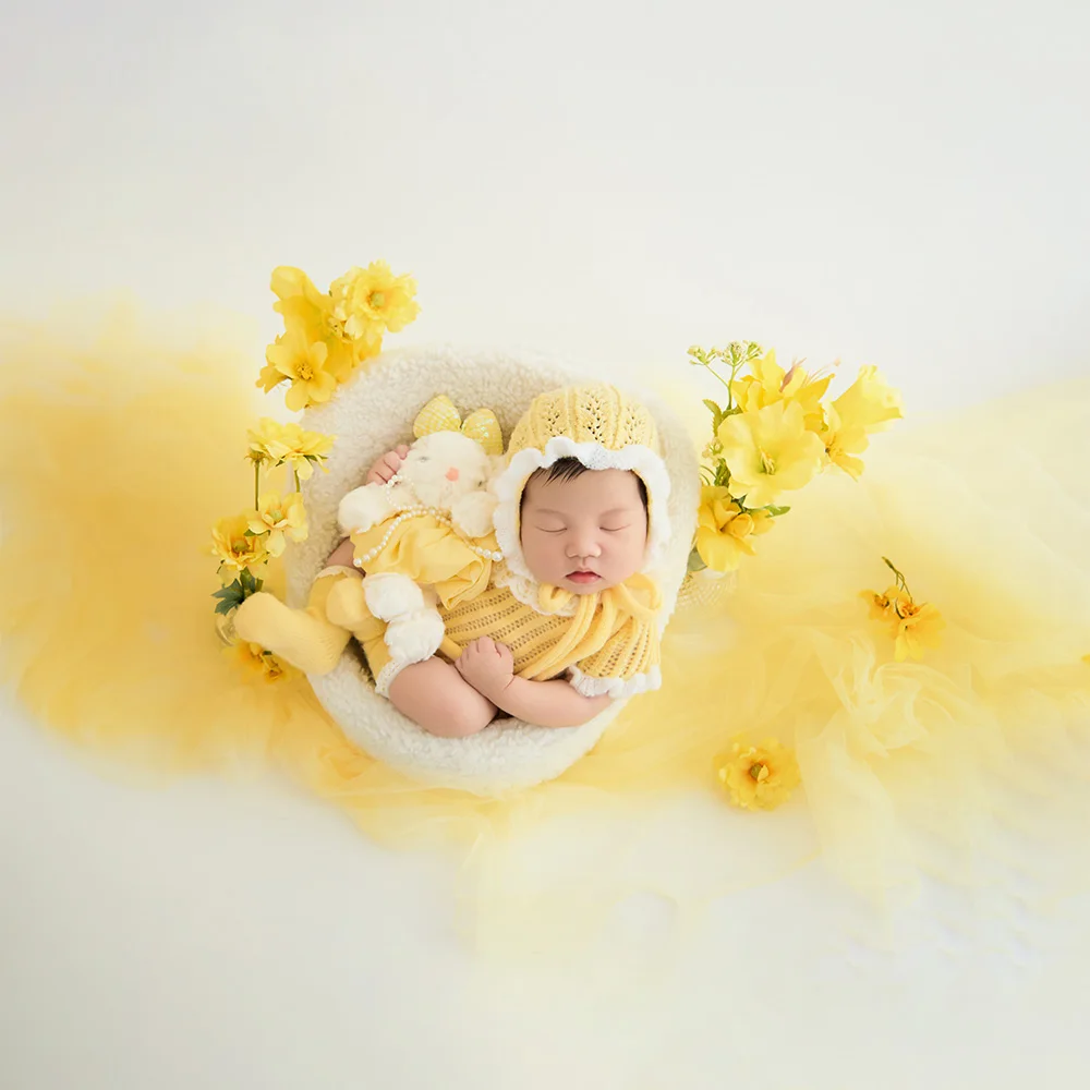 0-1 Month Newborn Photography Props Soft Knit Romper+lace Trim Hat Artificial Flowers Decor Prop for Studio Baby Milestone Photo