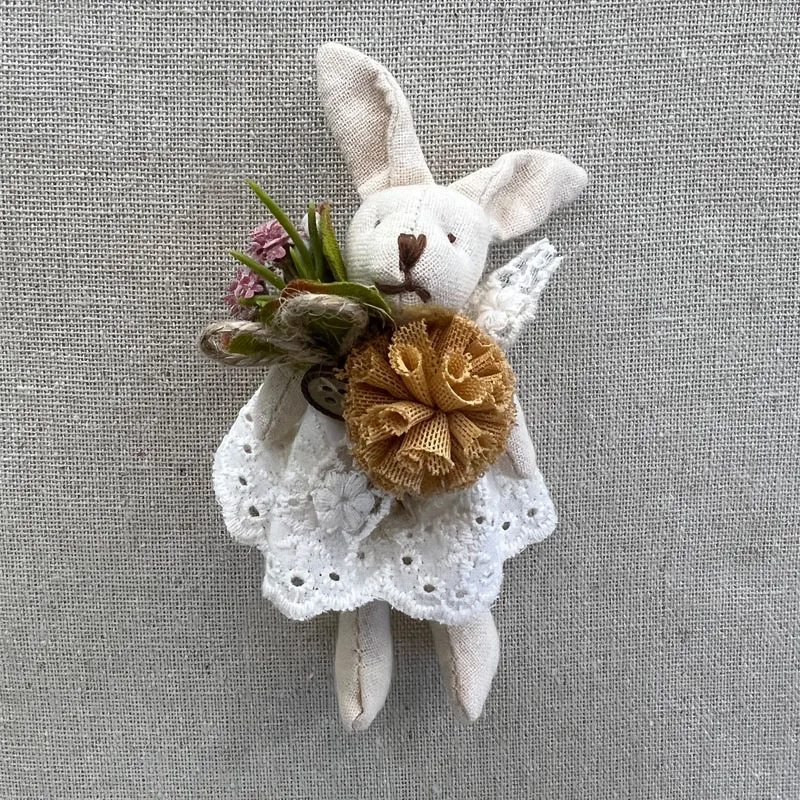 Johnature Animal Sweet Mori Lace Skirt Bunny Brooch New Vintage Versatile Cute Corsage Women\'s Accessories Cartoon Pin Brooch