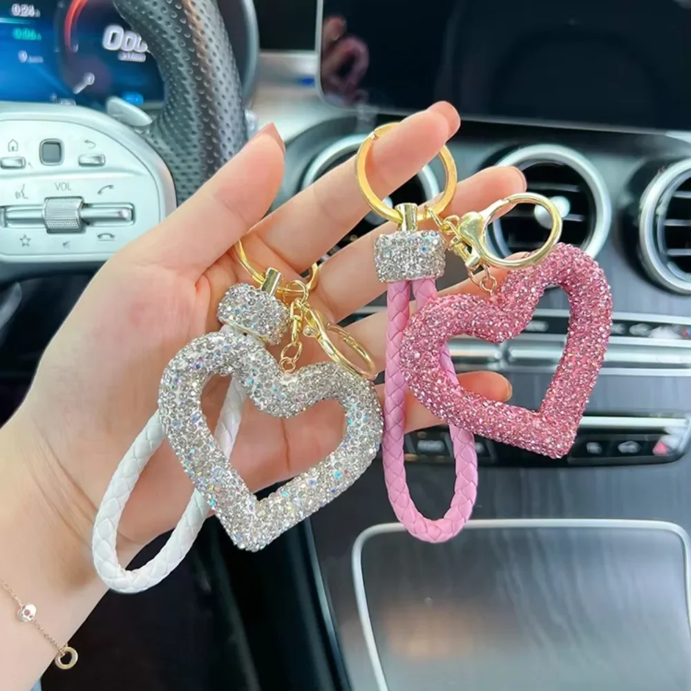 Creative Hollow out Ceramic Clay Full Diamond Love Key Chain Leather Rope Sticking Water Diamond Car Key Pendant Simple