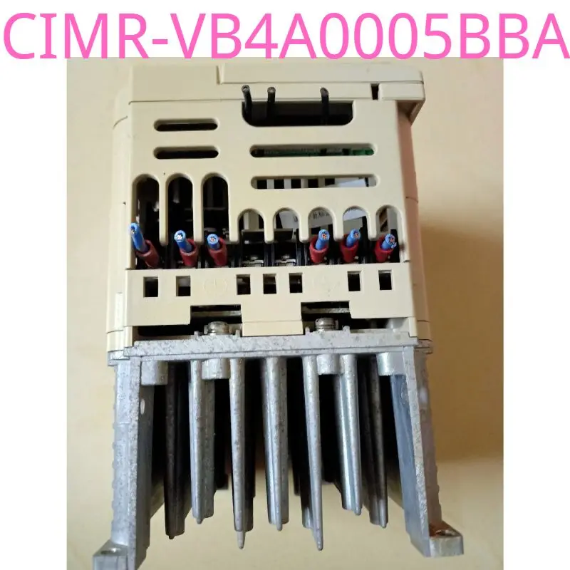 Used YASKAWA frequency converter CIMR-VB4A0005BBA, 2.2KW/1.5KW, AC3PH 380-480V Function OK