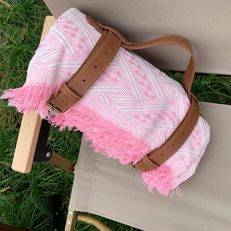 Customizable Outdoor Mat Knitted Thickened Camping Blanket Fashion Tassel Finish Durable Portable Oxford Cloth Leather Handle