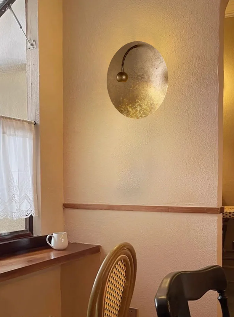Atmosphere LED Wall Light 3000K Gold Metal Art Deco