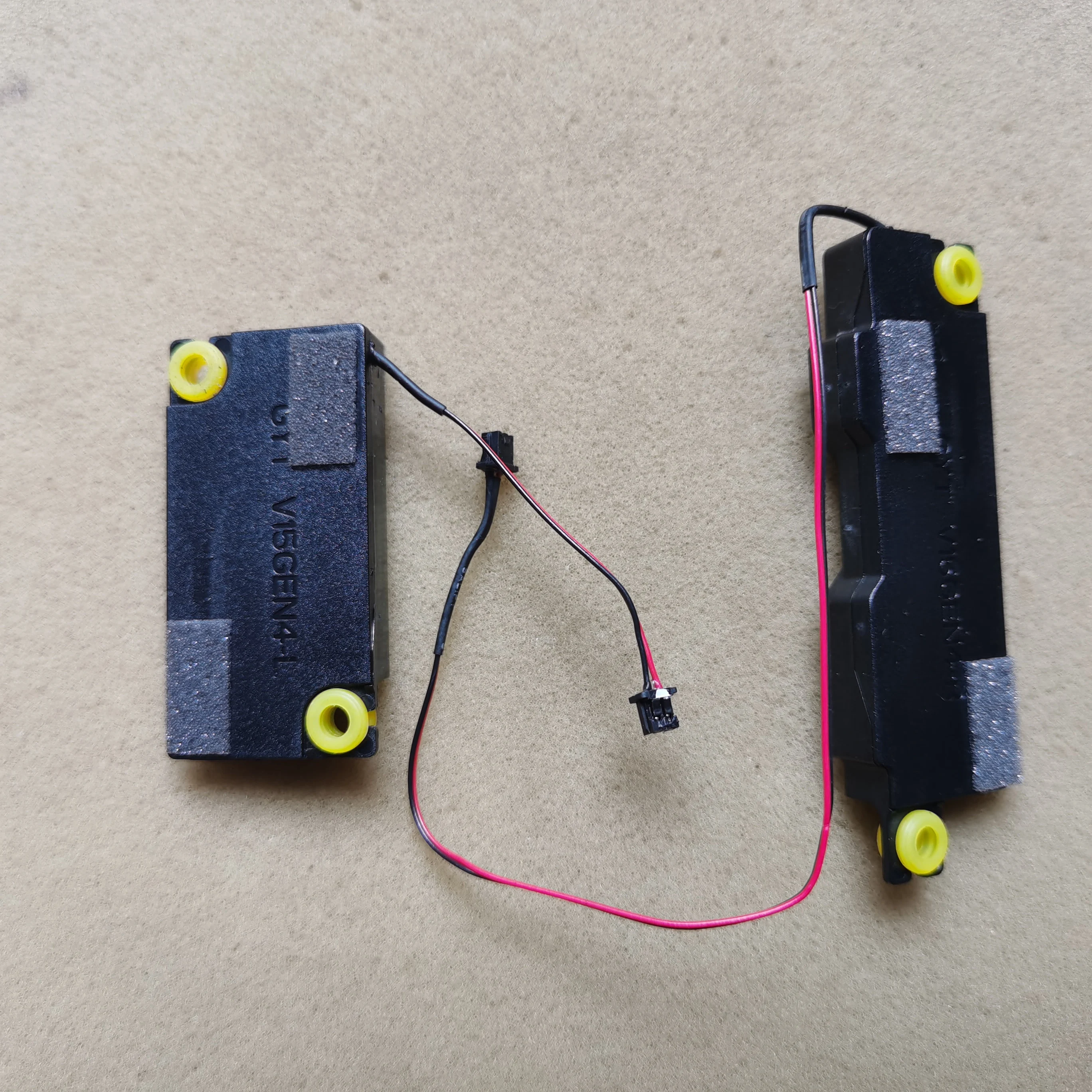 

Новый встроенный динамик для ноутбука Lenovo idedpad V15 G2-ITL ALC IJL G3 IAP ABA PK23000UHY0