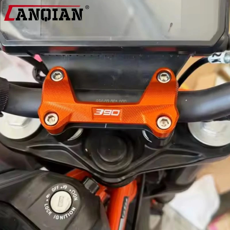 

For DUKE 125 200 250 390 DUKE 2006 - 2017 2018 2019 2020 2021 2022 2023 Handlebar Risers Top Cover Clamp Motorcycle Accessories