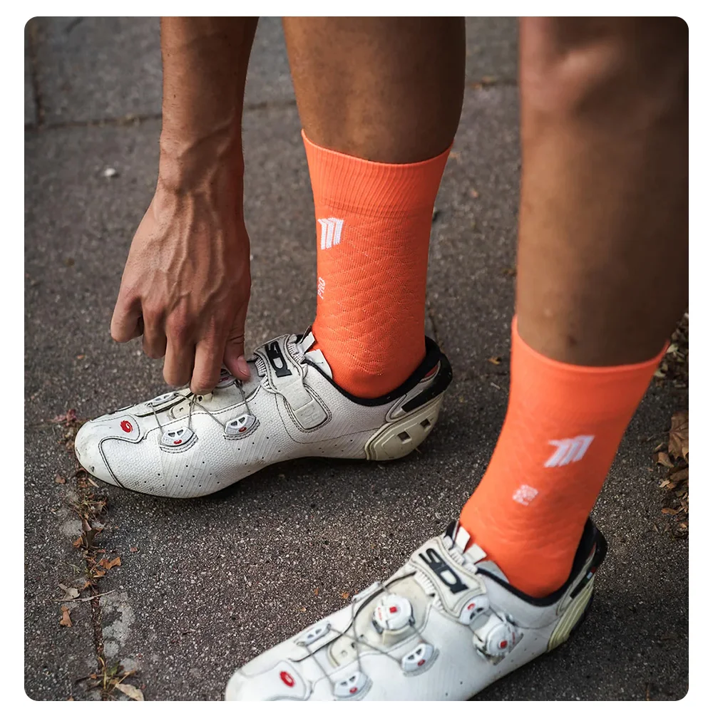 BCBE-ING Radsocken, atmungsaktiv, professionelle Sportsocken für Herren und Damen, bequeme, hochelastische, rutschfeste Outdoor-Fahrradsocken – Detail 10