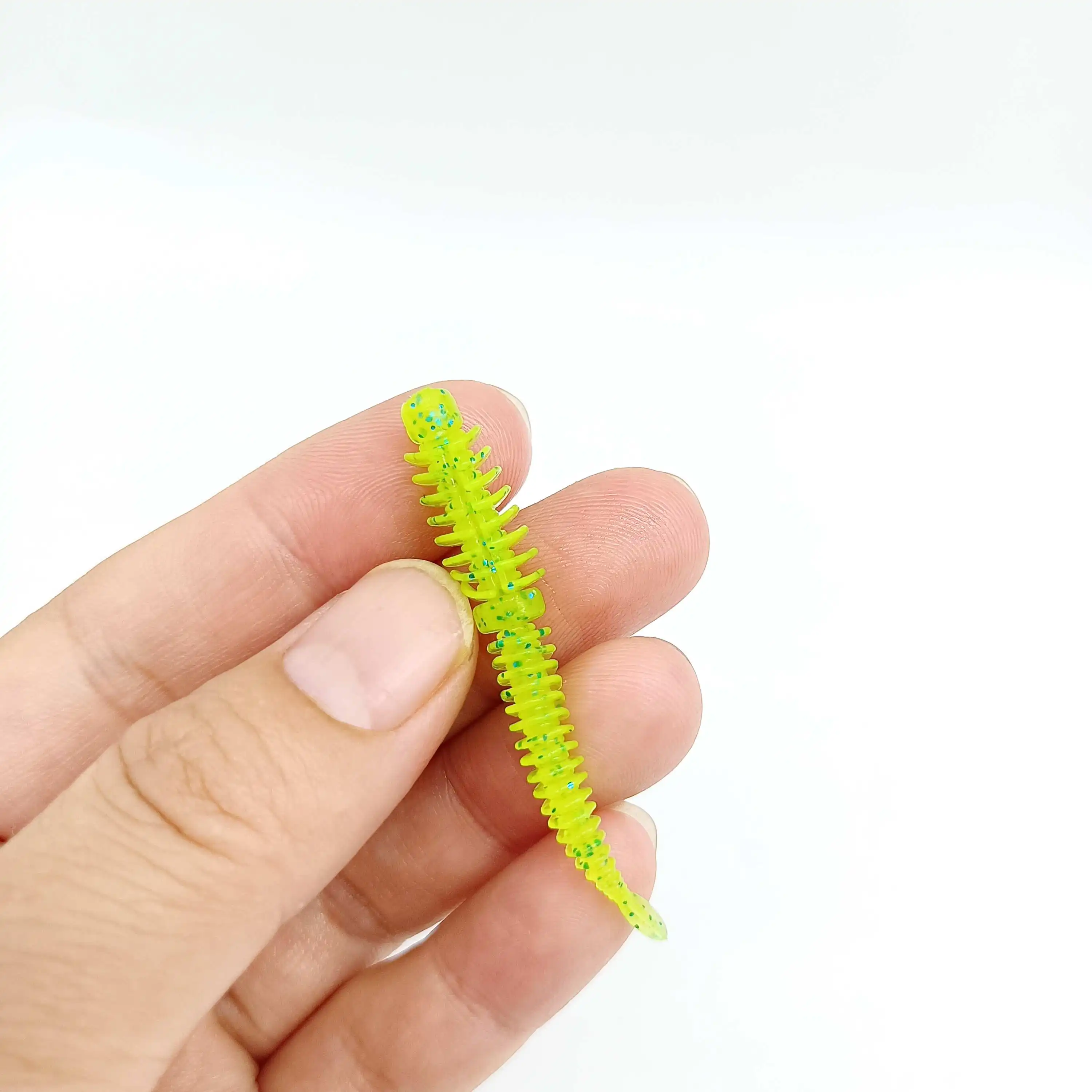 DUODUOYU 20PCS Mini TPE Soft Fishing Lure 55mm/0.8g Floating Worms Suitable for BassSilicone Bait Isca Artificial Fishing Tackle