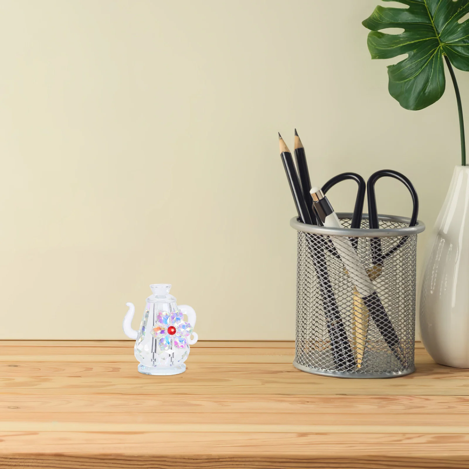 

Mini Crystal Teapot Floral Tea Kettle Compact Crystal Tabletop Decoration Art Craft Centerpiece for Home Office Collection