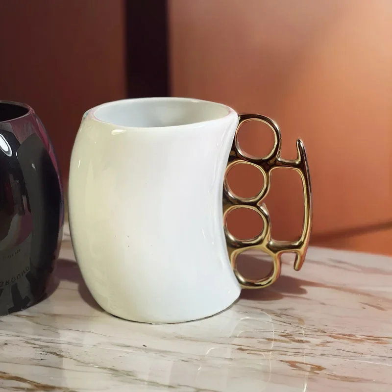 Creative Ceramic Beverage Utensils, Explosion-proof Copper Knuckle Boxing Cups, Curved Irregular Coffee Cups, Fun Gift Mugs