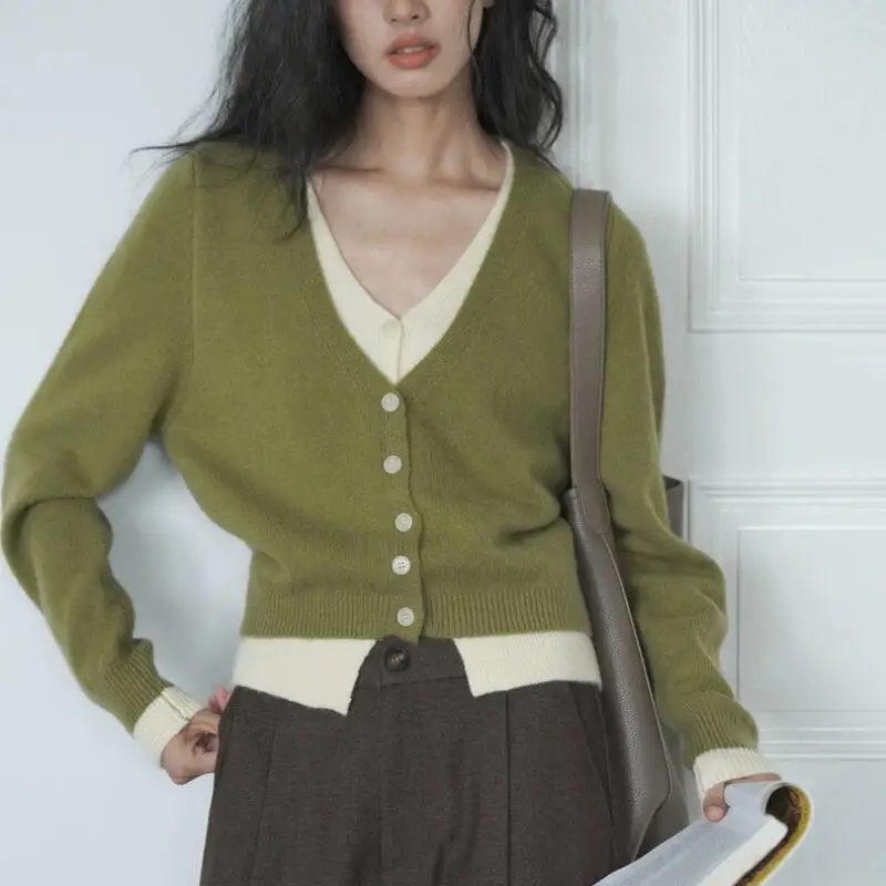 

Зеленый свитер для девочек, трикотаж в консервативном стиле, осенний свободный ленивый ветер, красивые темпераментные топы, женская зимняя верхняя одежда, оптовая продажа