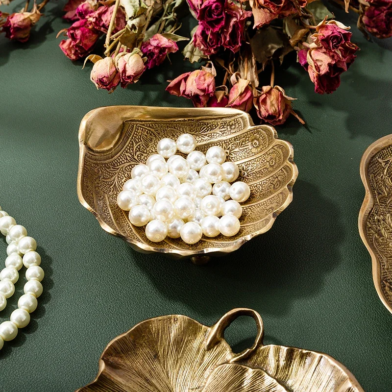 

Leaf-Shaped Metal Tray, Jewelry Display Organizer, High-End Brass Carving, Handcrafted Accessory Holder, Elegant Decor