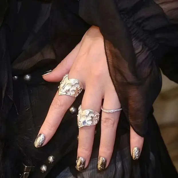 Creative Human Face Mask Open Ring Distressed Metal Texture Unique Color Rhinestone Accessory Holiday Styling Finger Ring Women