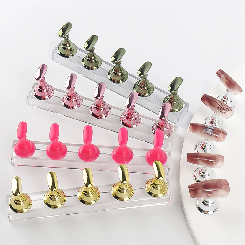 

5pcs Nail Art Practice Display Stand Set Chess Pieces Magnetic Nail Tips Holder Polish UV Gel Tools Manicure Showing Shelf