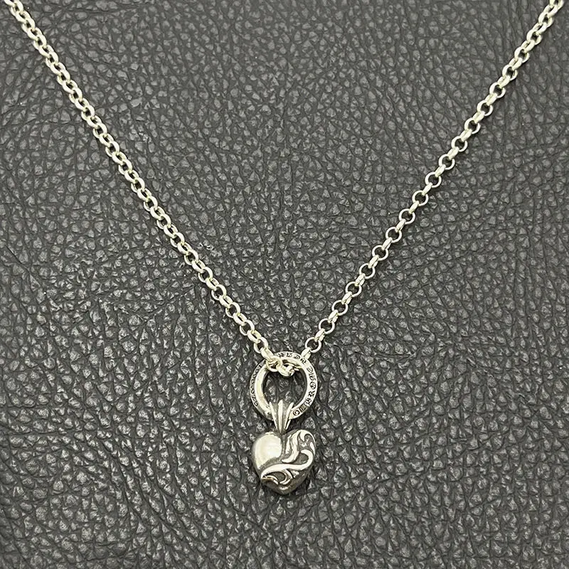 

S925 sterling silver premium retro single ring peach heart necklace European and American love vine pendant classic