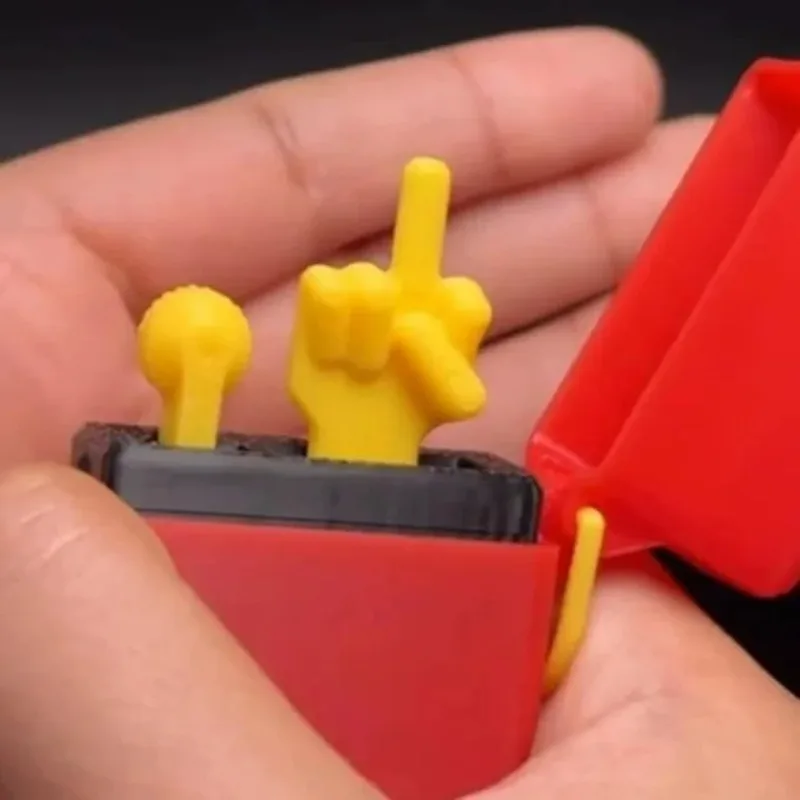 Funny 3D Printed Middle Finger Prank Model Gag Gift Quit Smoking Buddy Surprise Box Desk Decor Fake Lighter Novelty Toy