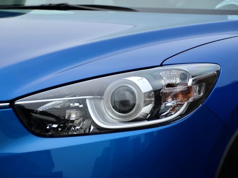 Для Mazda CX-5 2012-2015: Комплект сверхъярких дневных ходовых огней A/W Switchback с функцией поворотников, SMD LED Angel Eyes, кольца Halo