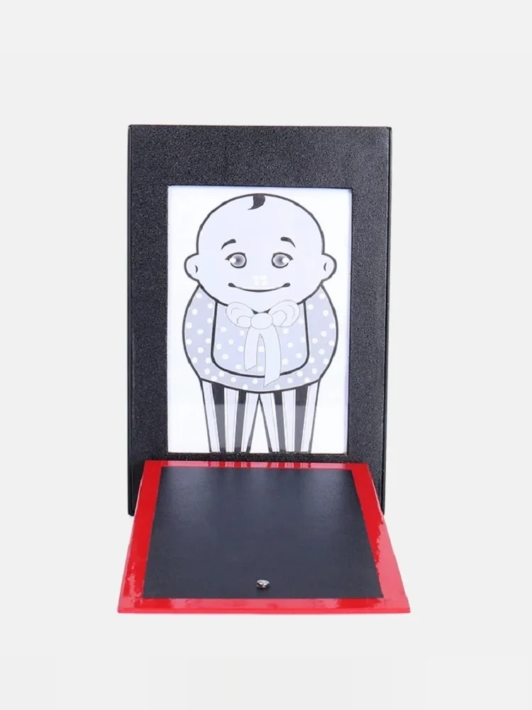 Change clothes drawing board  lighthearted and funny Close-up stage small theater  Magic Painting Magic Tricks easy magic kids