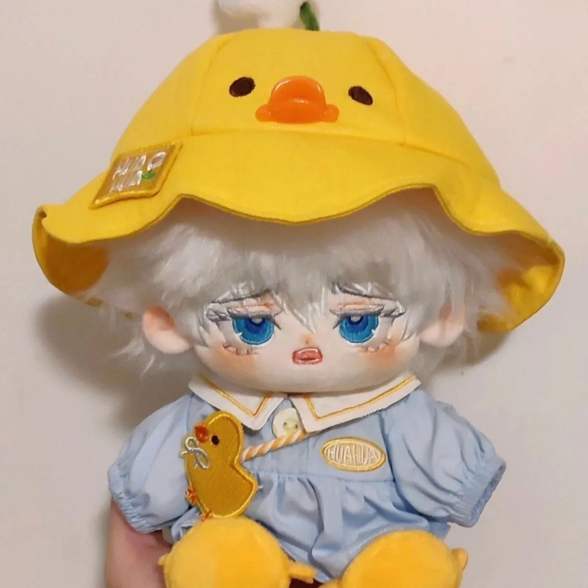 20 سنتيمتر Jujutsu Kaisen Gojo Satoru فستان قطيفة دمية قطنية تأثيري الملابس مع الهيكل العظمي بلوشي آذان هدايا عيد الميلاد لعب للأطفال