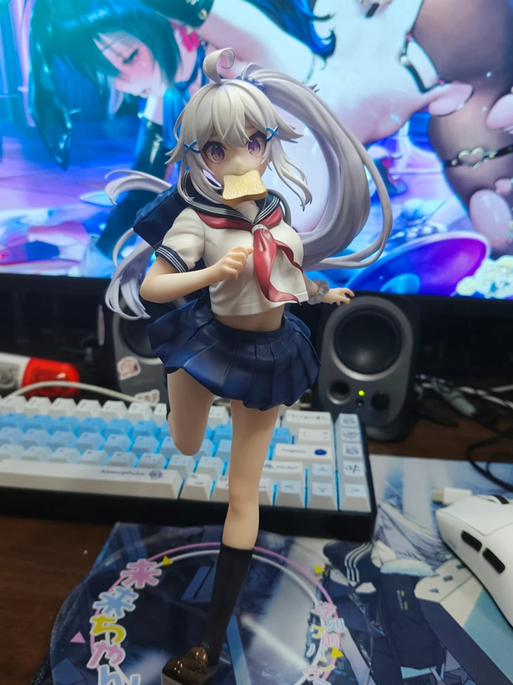 متوفر في المخزون أزرار بيبي الأصلية خفيفة الوزن سلسلة الشكل Jk Miko Pvc الشكل (أواخر للمدرسة) لعبة مقتنيات زخرفة سطح المكتب