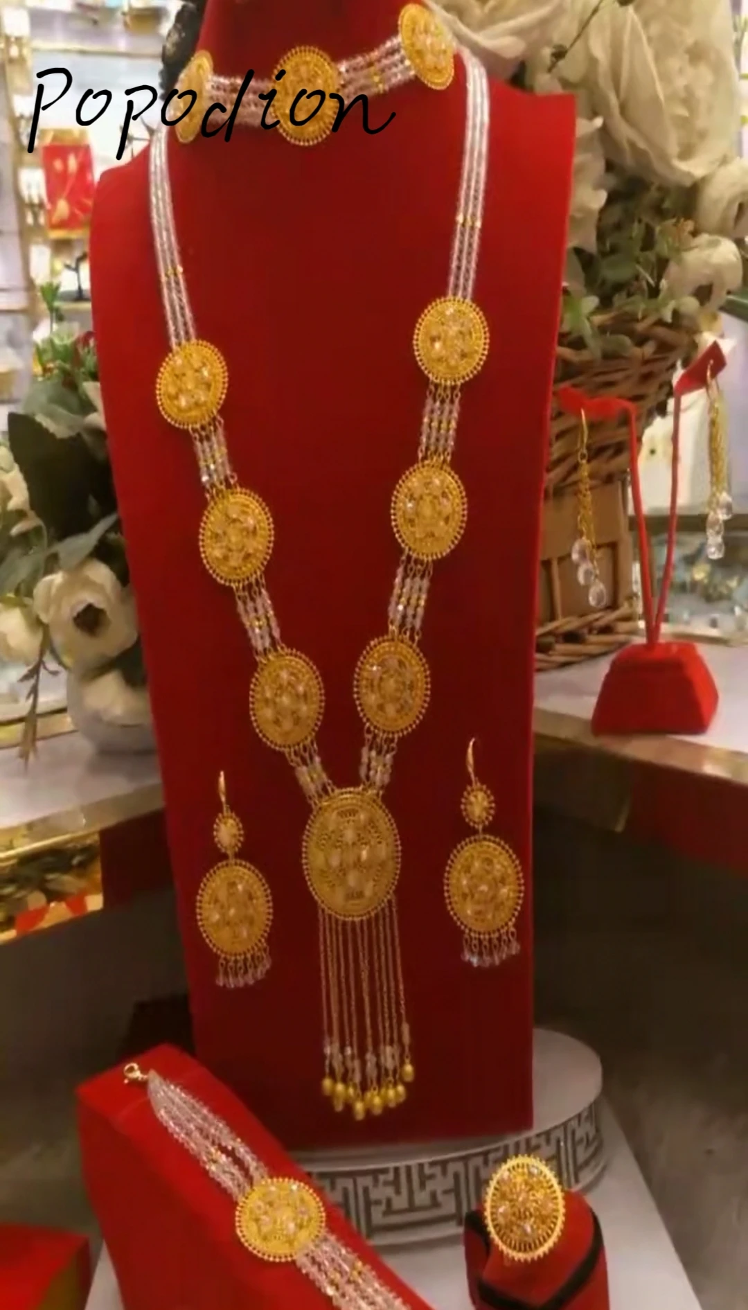 

New Dubai 24k Gold Plated Jewelry Bridal Wedding Tassel Necklace Earrings Women's Ring Bracelet Jewelry Five Piece Set YY10273