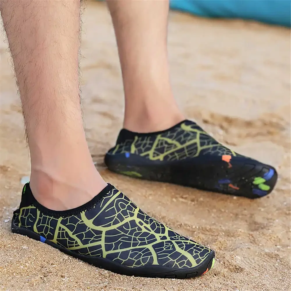 35-45 Beach Bath Flip Flops For Sea Slippers Toe Sandals Men Sports Shoes Sneakers Supplies High-quality New In In Offers