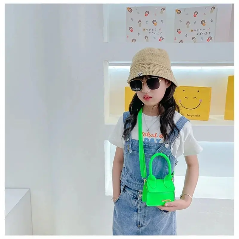 Super beliebte kleine Tasche für Damen – Frühjahr/Sommer 2026 – Neue trendige koreanische Umhängetasche für Kinder und Erwachsene – Schultertasche – Detail 14