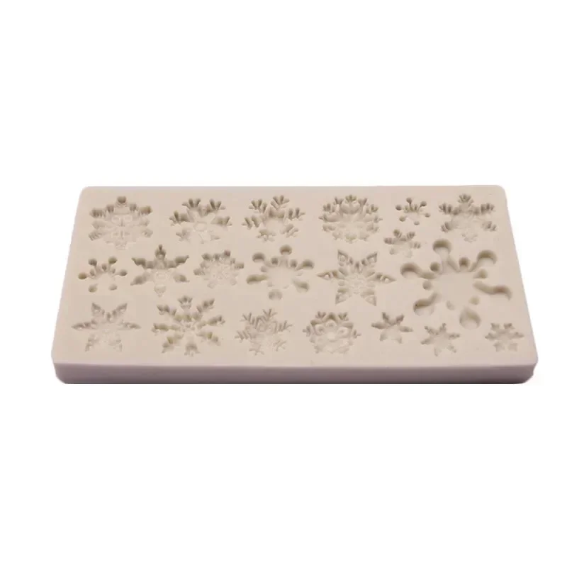 New Christmas Snowflake Shape Pattern Silicone Mold Baking Non-stick Heat-resistant Kitchen Cupcake Decoration Chocolate Molds
