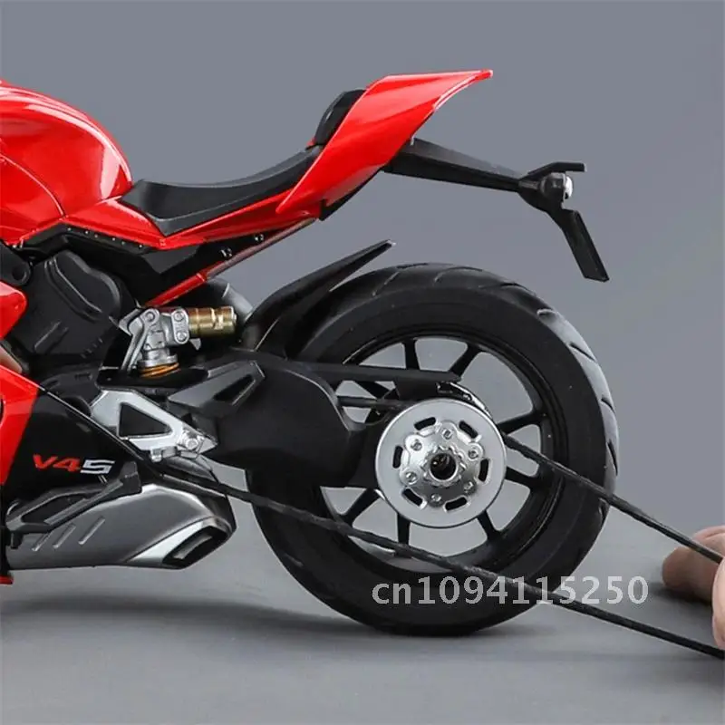 大型 Ducatis パニガーレ V4S 合金レーシングバイクダイキャストモデルギフト 1/9 オートバイキッドライトメタルストリートシミュレーション