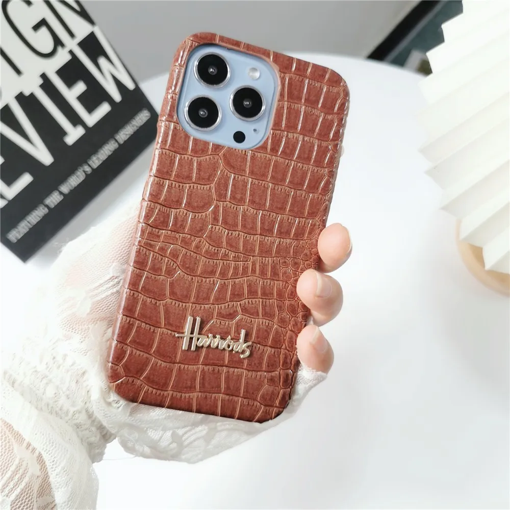 

Luxury Business Animal Leather 3D Metal Letters Couple Hard Case For Iphone 15 14 11 12 13 Pro Max 7 8 Plus Xr X Xs Cover Fundas
