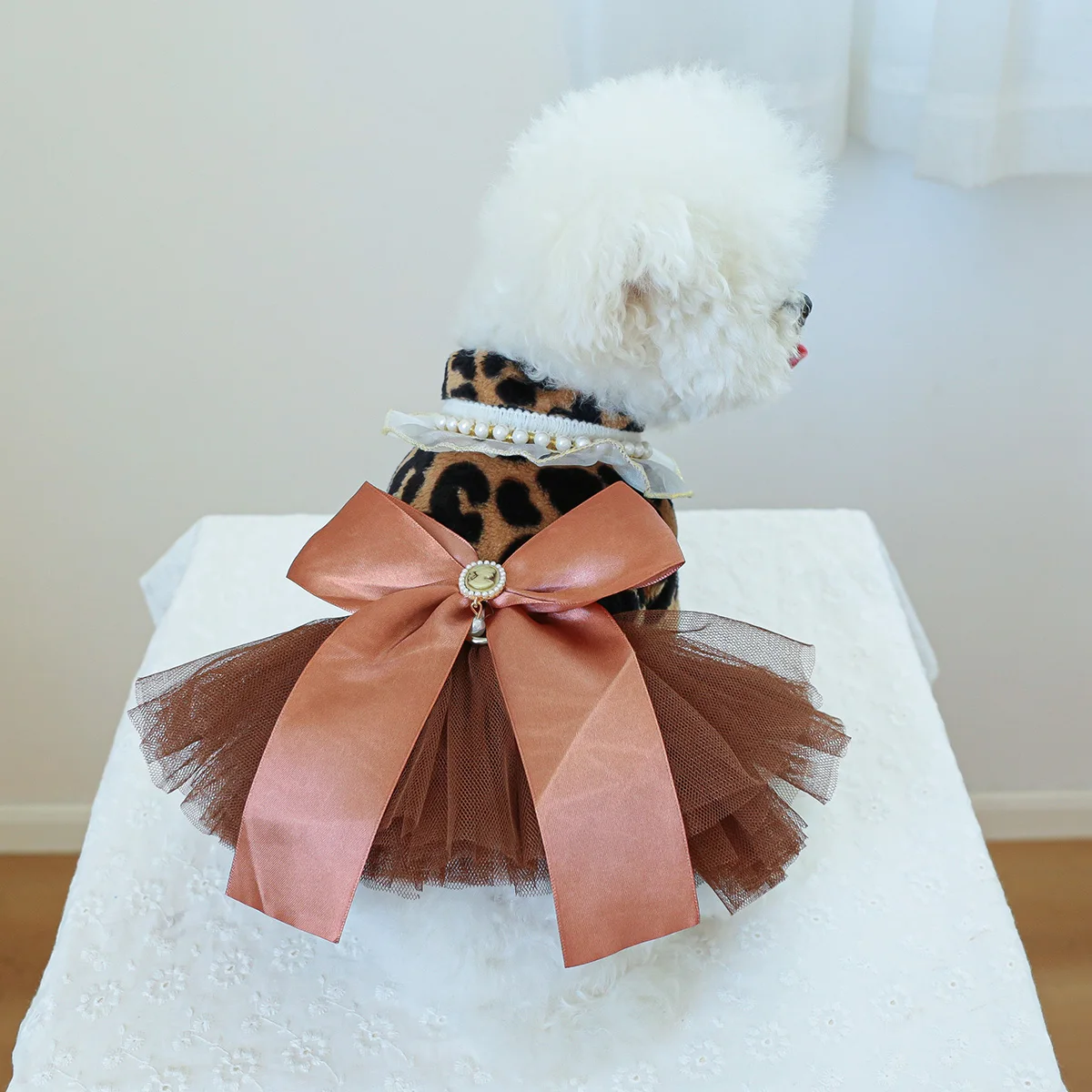 1PC pet clothing autumn and winter velvet leopard print wedding dress princess skirt suitable for small and medium-sized dogs