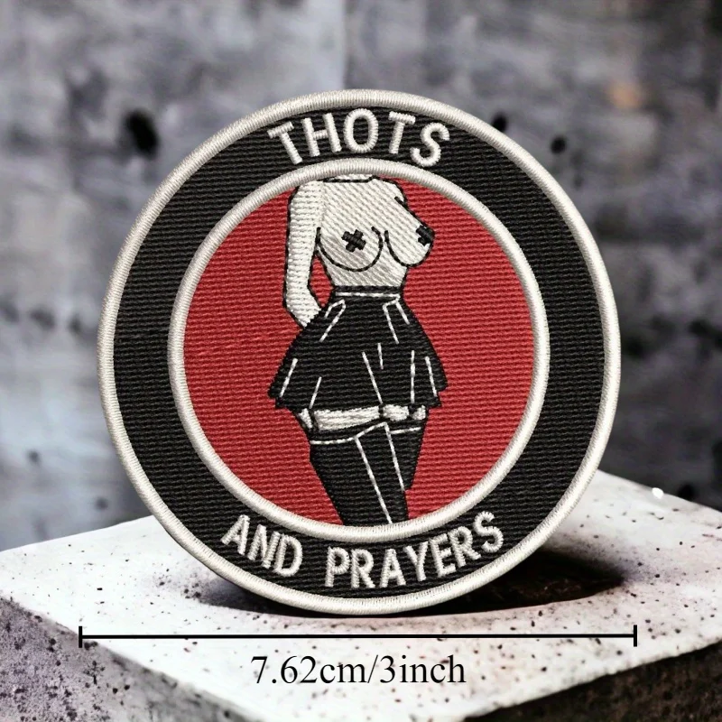 Thots and Prayers Patch جميلة المرأة المطرزة التكتيكية المعنويات القماش شارة شارة في الهواء الطلق على ظهره قبعة الملحقات ملصق