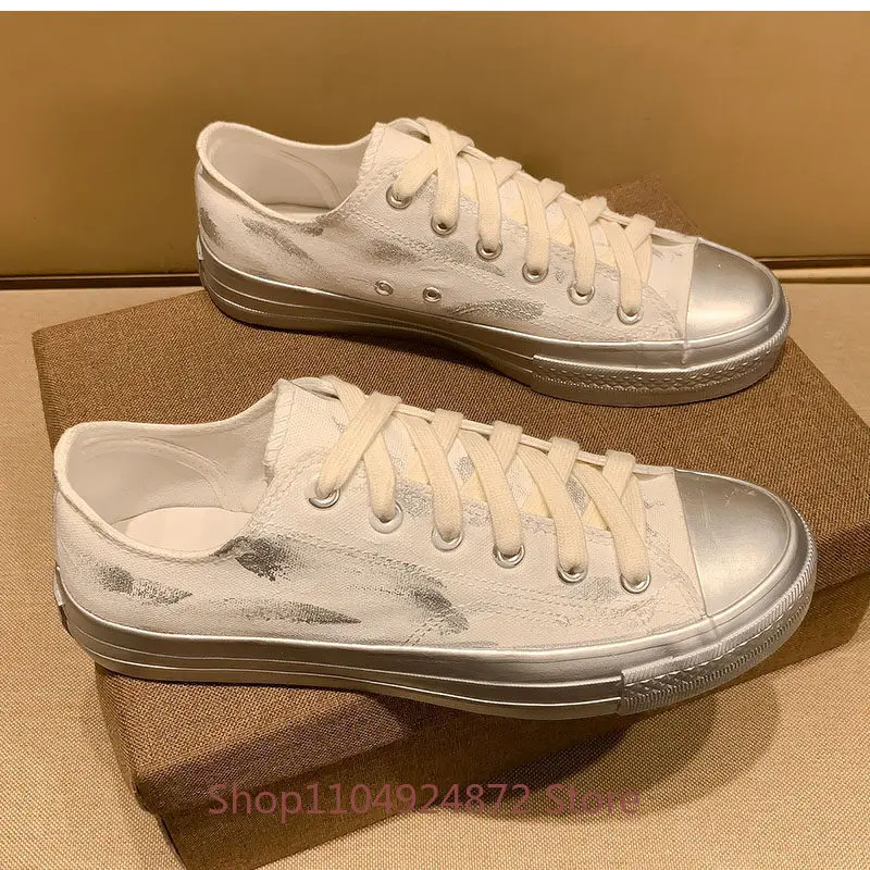 Hand Drawn Canvas Shoes Men's Silver Vintage White Trendy Spring Summer Lace Up Casual Sport Shoes Male Sneakers Breathable