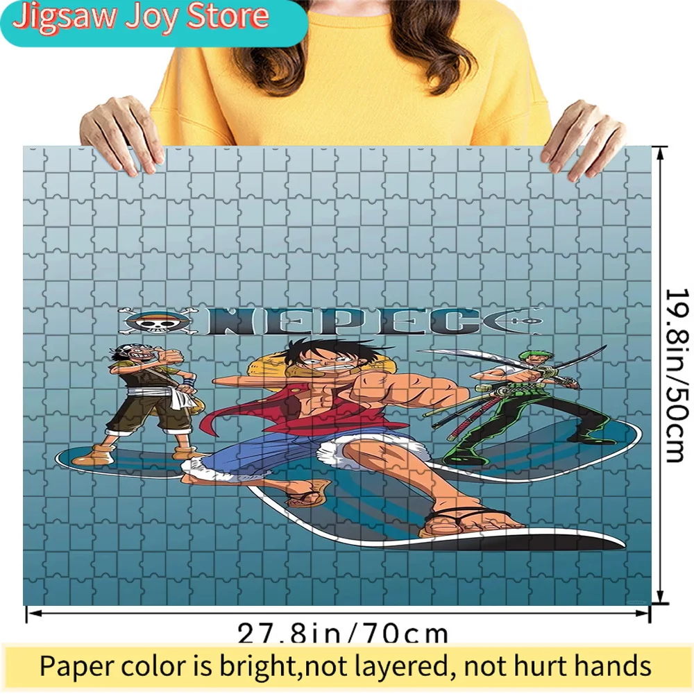 

Премиум-пазл из бумаги: Луффи, Зоро, Усопп (One Piece) — фигурки, занимающиеся серфингом. Высококачественный картонный пазл для веселого семейного досуга.