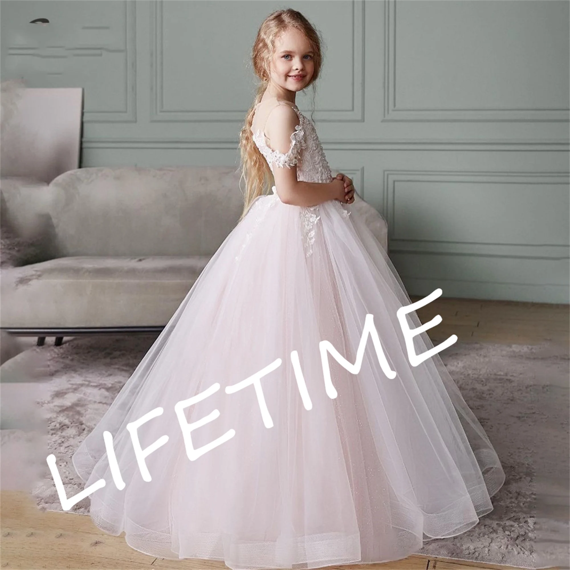 

White Flower Girl Dress 2021 Pearl Lace Princess Dress For Girl Short Sleeve First Communion Dresses