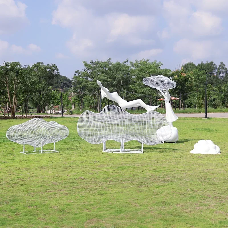 Outdoor hollow cloud sculpture creative fiberglass abstract figure ornament lawn public garden landscape simulation cloud