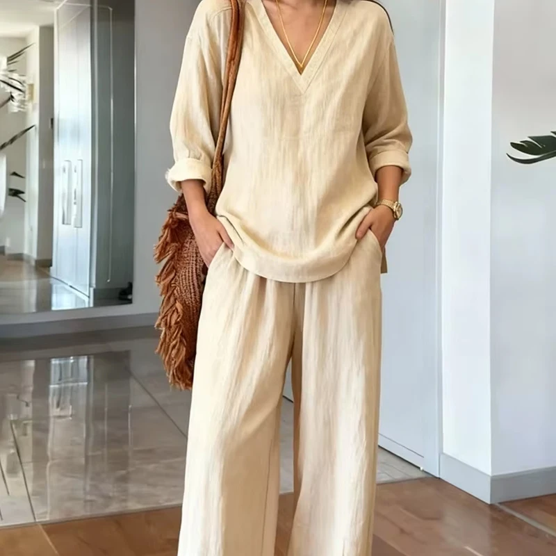 

Сексуальный комплект из пуловера с V-образным вырезом и длинных брюк для женщин: элегантный, из моющегося хлопка, разноцветный, повседневный, с длинными рукавами, однотонный, свободный крой, 2 предмета.