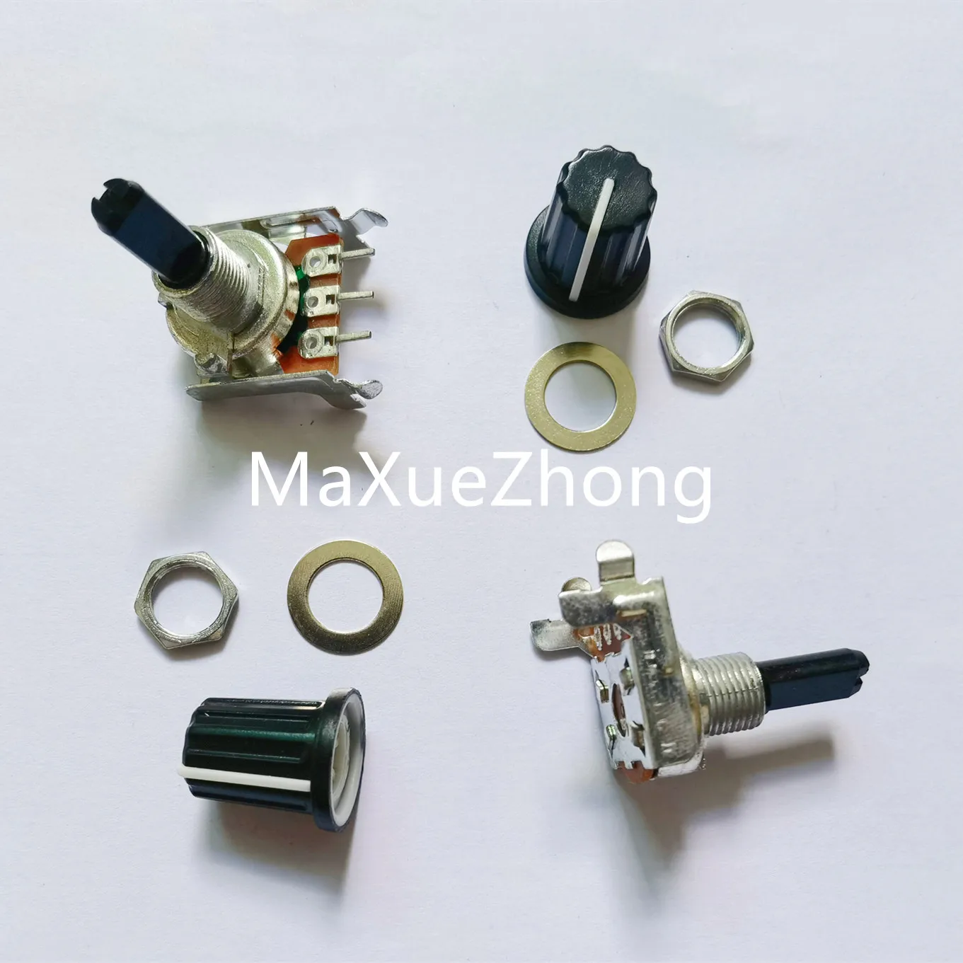 Original new QSC power amplifier volume potentiometer RK161 horizontal single potentiometer B252 B2.5K handle 20MMF 0 degree cap