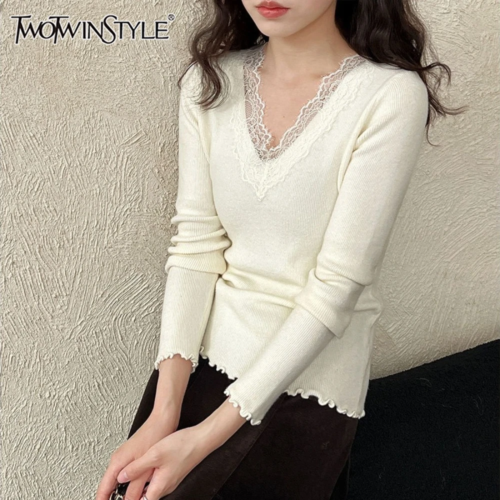 

TWOTWINSTYLE Solid Spliced Lace T Shirt Female V Neck Long Sleeve Slimming Elegant Casual Women's T Shirts Autumn Fashion New