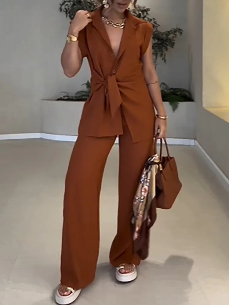 Conjuntos informales de dos piezas para mujer, traje sencillo de vacaciones con cuello vuelto, trajes holgados lisos de moda de manga corta 2025