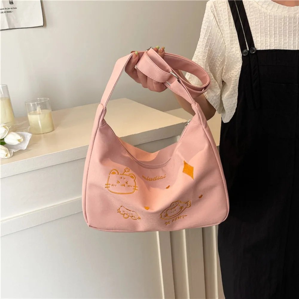 Borsa a tracolla con gatto carino di grande capacità Ricamo Nuova borsa a tracolla con tracolla alla moda Borsa da pendolarismo casual in stile Kawaii