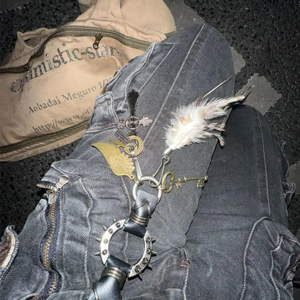 Брелок-для-ключей-в-стиле-панк-для-девочек-подвеска-для-сумки-роскошный-брелок-с-перьями-для-сумок-готическая-подвесная-цепочка-для-джинсов-брюки-цепочка-для-сумки-очаровательные-ювелирные-изделия
