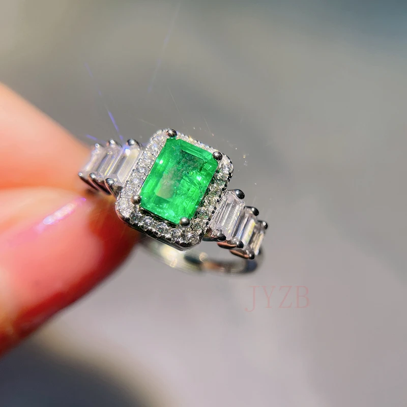 Natural emerald ring niche design French light luxury high sense of fashion sterling silver ladies index finger ring