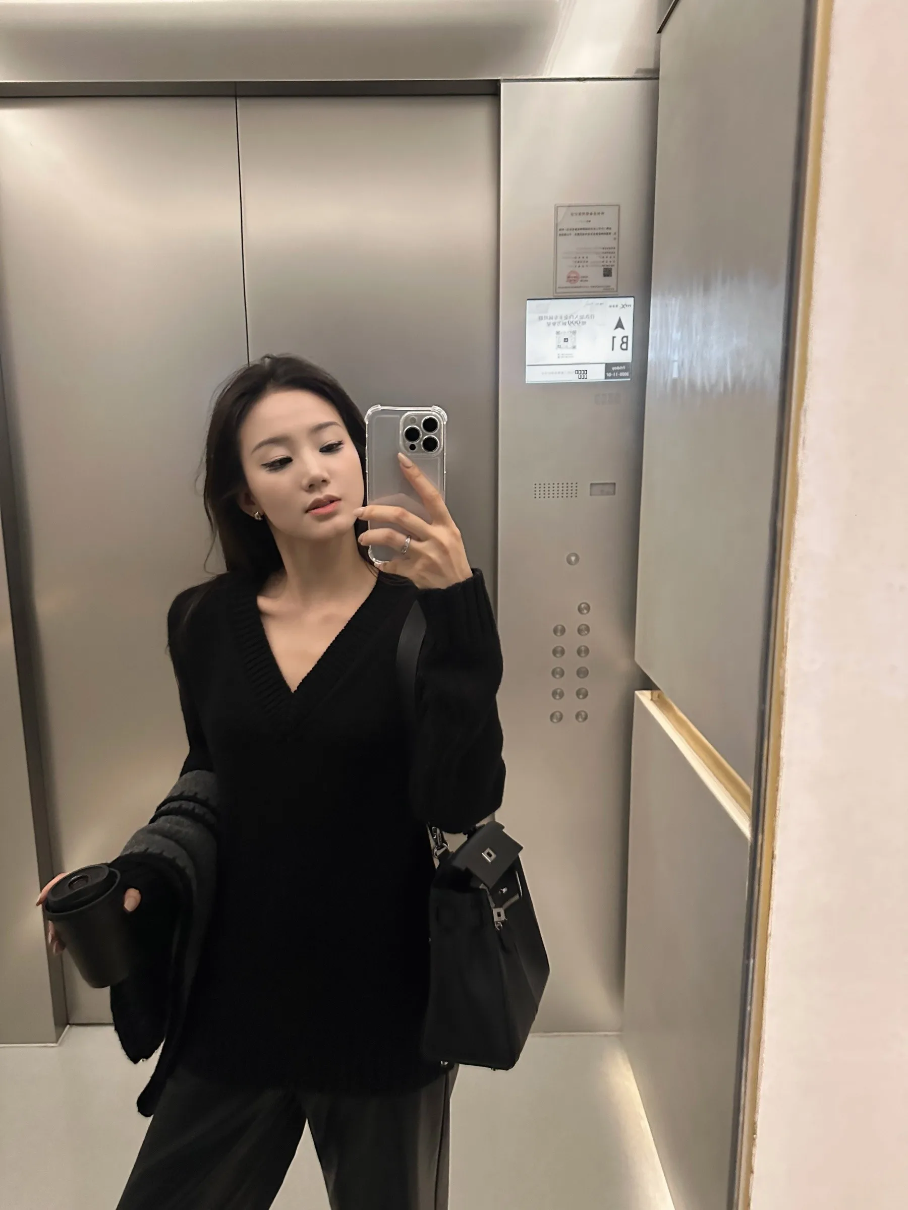 

5werkwen Thi Warm High ammage V-ne Thi Knit Loose Overhead Bla Sweater Women Winter Commute Sle Long Sve Knitt...