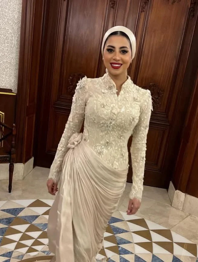 Abiti da cerimonia da sera caftano musulmano champagne Hijab pizzo floreale manica lunga increspato chiffon abito da ballo mediorientale personalizzato