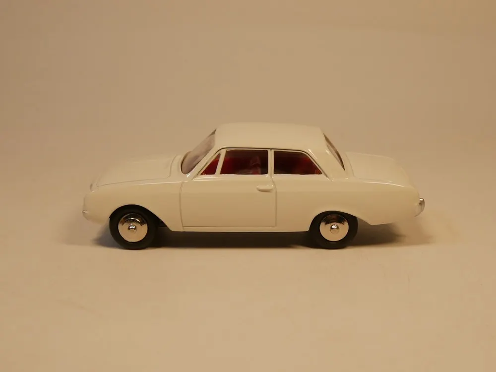 Diecast DINKY TOYS 1:43 Scale FORD 