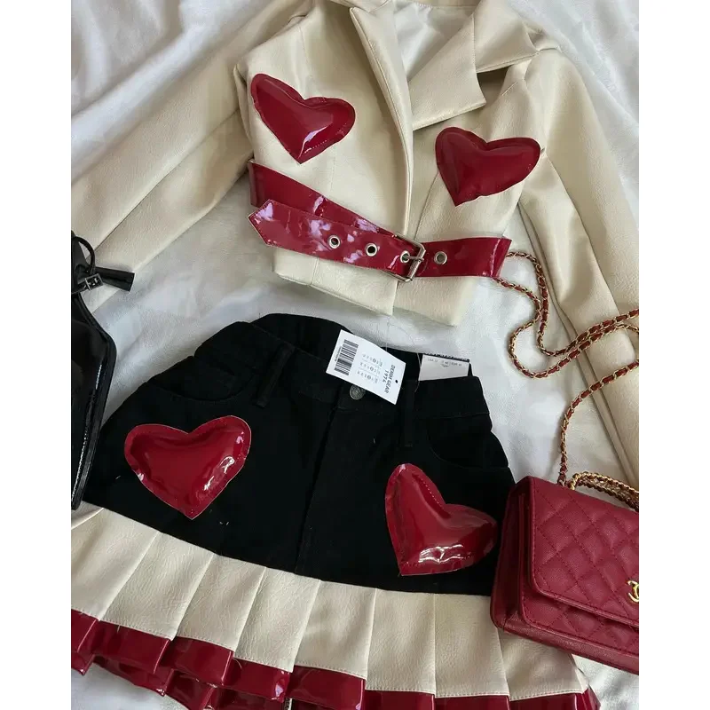 

New 2025 Y2K Womens Street Heart shaped Leather Clothing Two Punk Jacket Cut Denim Patchwork Retro Pleated Mini eqs9X